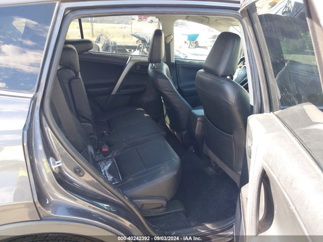 Toyota RAV4 LE 2018 2T3BFREV9JW739817 Image 8