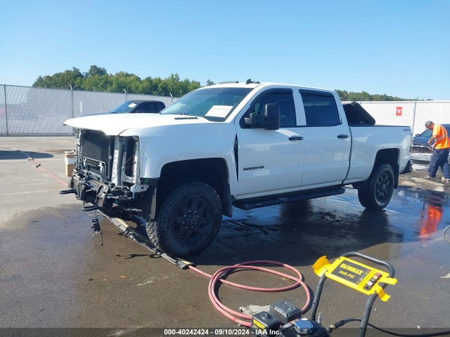 Chevrolet Silverado 2500hd Lt 2015 1GC1KVE8XFF182497 Image 2