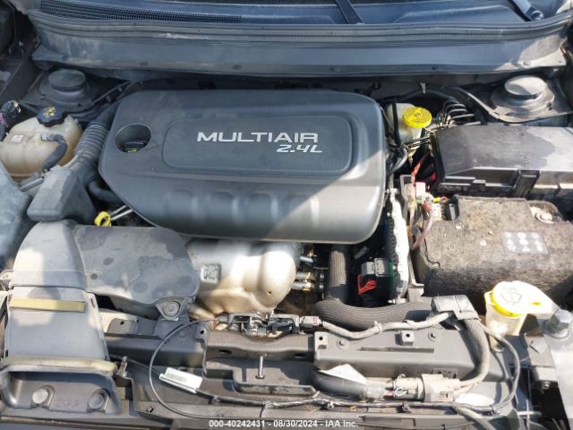 1C4PJLCB8GW176621 Jeep Cherokee Altitude