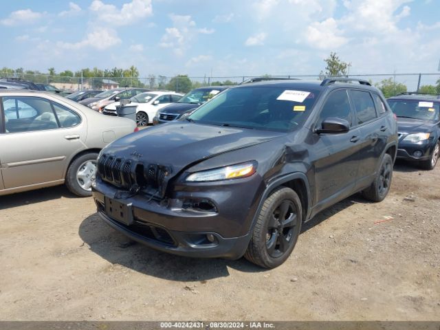 1C4PJLCB8GW176621 Jeep Cherokee Altitude