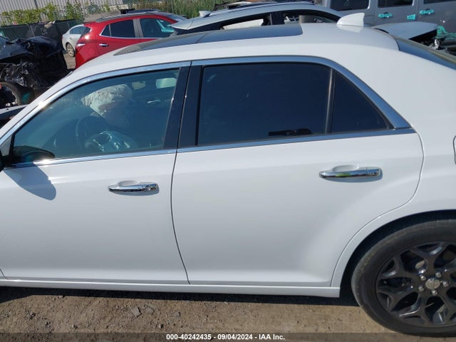 Chrysler 300 Limited Awd 2019 2C3CCAKGXKH613718 Image 14