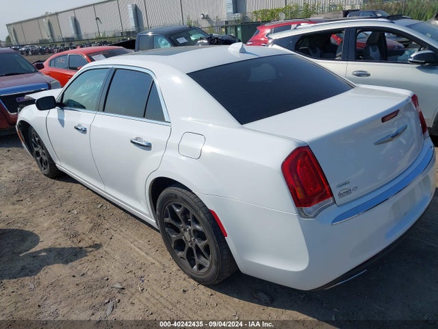 2C3CCAKGXKH613718 Chrysler 300 Limited Awd