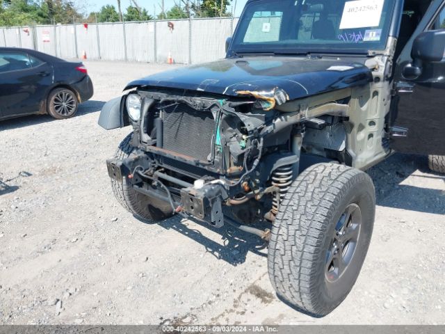 1C4BJWDG5FL766166 Jeep Wrangler Unlimited Sport