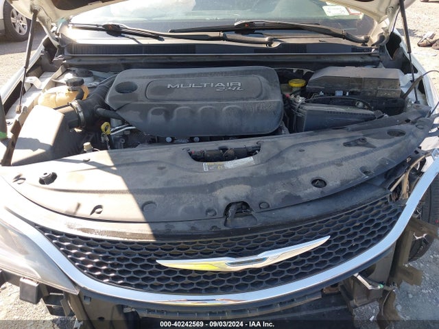 1C3CCCAB8FN537866 Chrysler 200 Limited