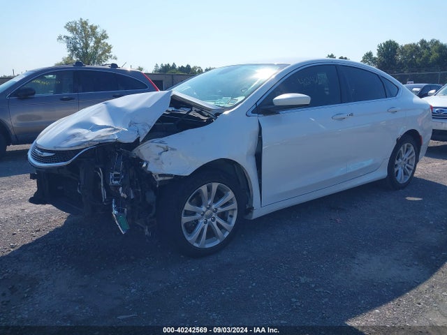 1C3CCCAB8FN537866 Chrysler 200 Limited