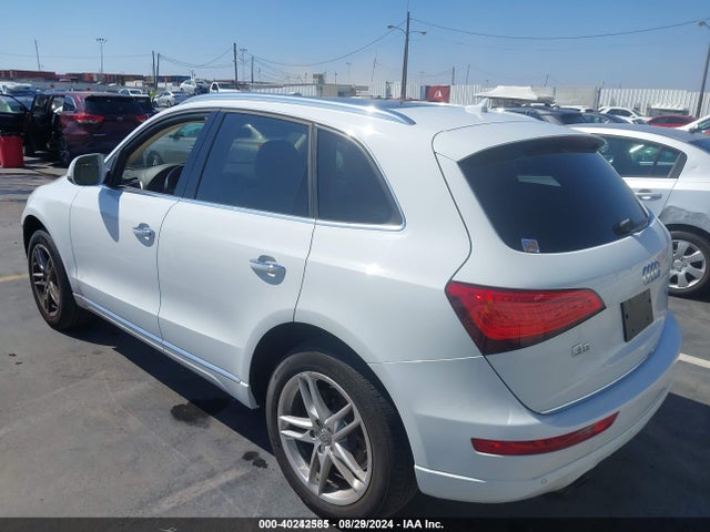 Audi Q5 2.0t Premium 2015 WA1LFAFP6FA005657 Image 3