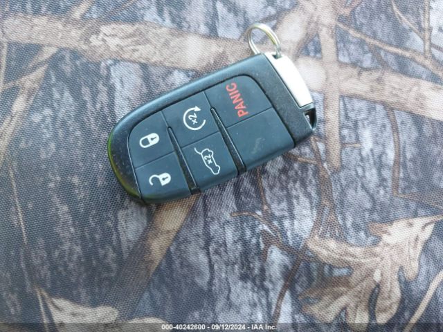 1C4RJFDJ9FC683155 Jeep Grand Cherokee Srt