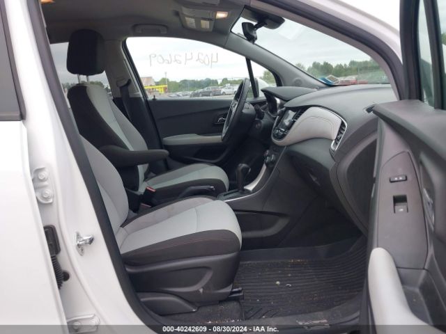 KL7CJKSBXLB320842 Chevrolet Trax Fwd Ls