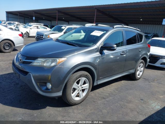 JTMRFREV2ED050834 Toyota Rav4 Xle