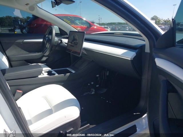 Tesla Model 3 Rear-wheel Drive 2023 5YJ3E1EA0PF420195 Image 5