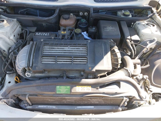 2007 MINI COOPER S WMWRH33507TL94906 Photo 9