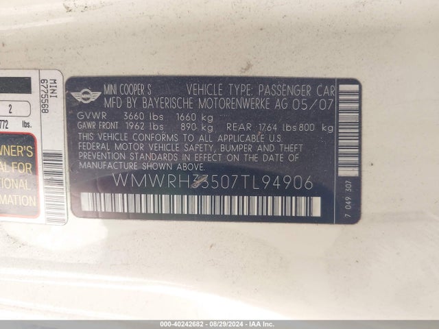 2007 MINI COOPER S WMWRH33507TL94906 Photo 8