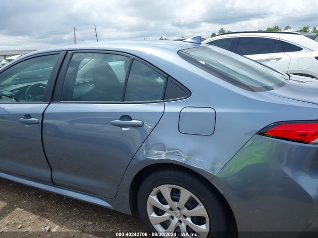 Toyota COROLLA LE 2022 5YFEPMAEXNP367391 Image 6