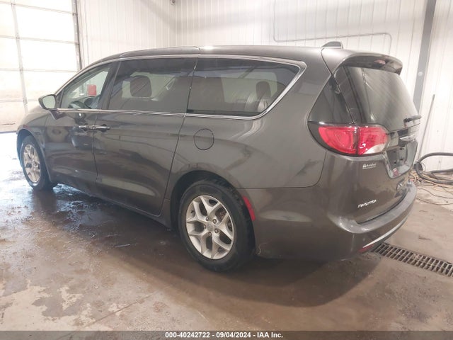 2C4RC1FG5JR358114 Chrysler Pacifica Touring Plus