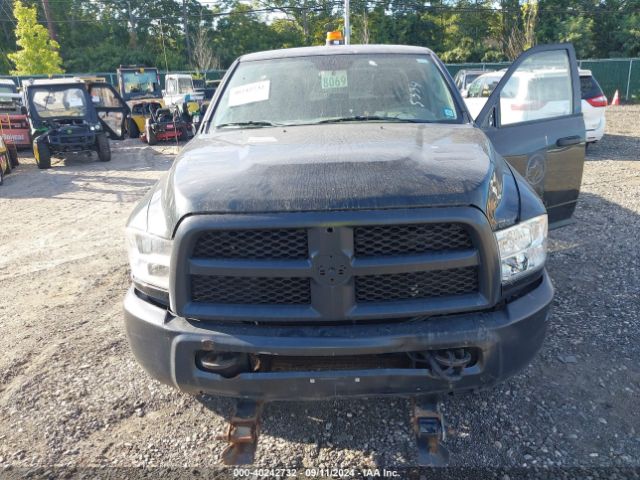 3C6UR5HL5HG636558 RAM 2500 Tradesman  4x4 8' Box