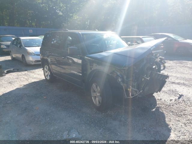 1C4NJRFB9ED811067 auction archive image