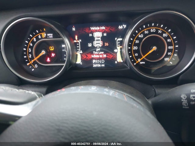 1C4HJXEG7MW762954 Jeep Wrangler Unlimited Sahara 4x4