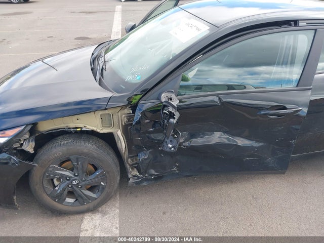 Hyundai ELANTRA SEL 2023 KMHLM4AG0PU438830 Image 6