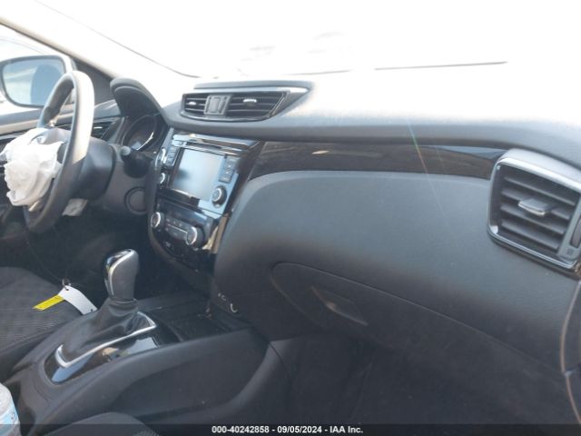 JN1BJ1CR9KW332351 Nissan Rogue Sport Sv