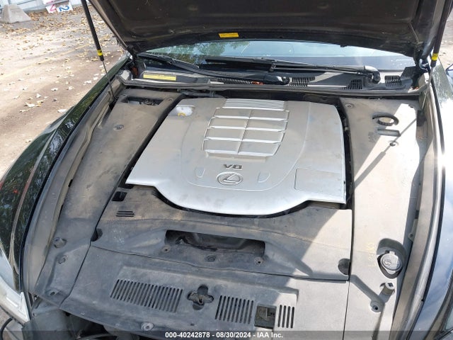 Lexus LS 460 2017 JTHCL5EF3H5027642 Image 10