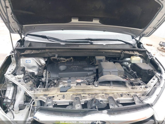 5TDZARFH6FS016358 Toyota Highlander Le