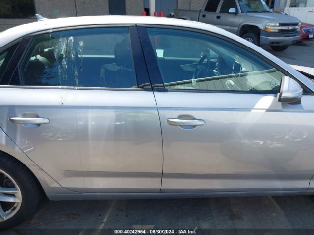 WAUANAF49HN027375 Audi A4 2.0t Premium