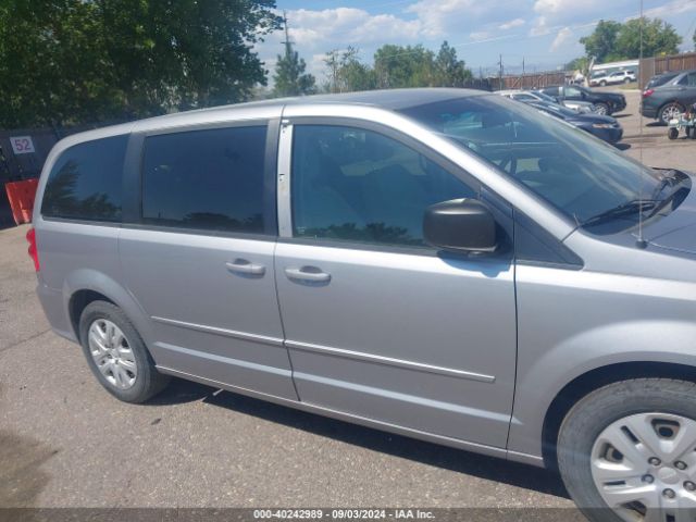 2C4RDGBG5GR139958 Dodge Grand Caravan Se