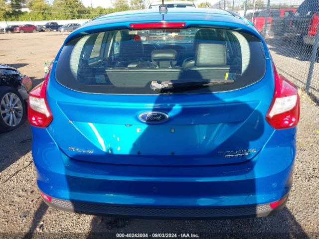 1FADP3N28EL303628 Ford Focus Titanium