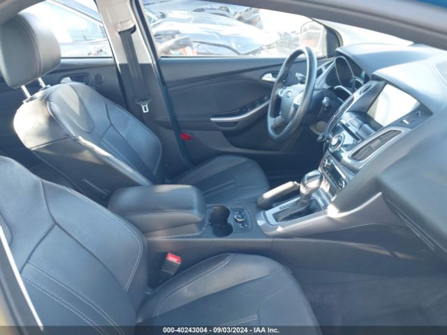 1FADP3N28EL303628 Ford Focus Titanium