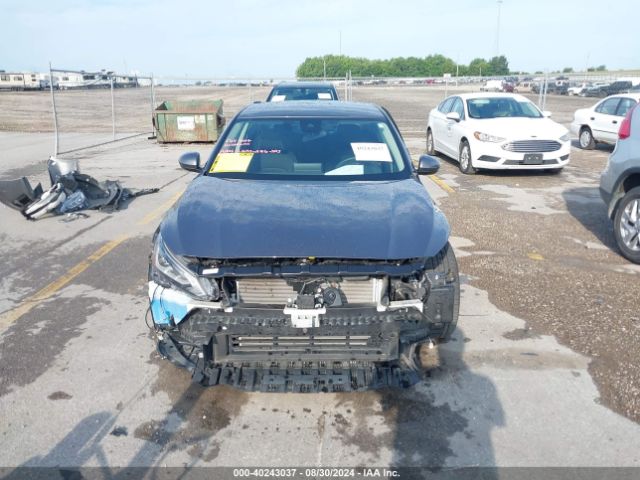 1N4BL4DW3NN372647 Nissan Altima Sv Intelligent Awd
