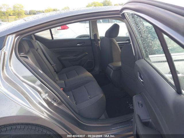 1N4BL4DW3NN372647 Nissan Altima Sv Intelligent Awd