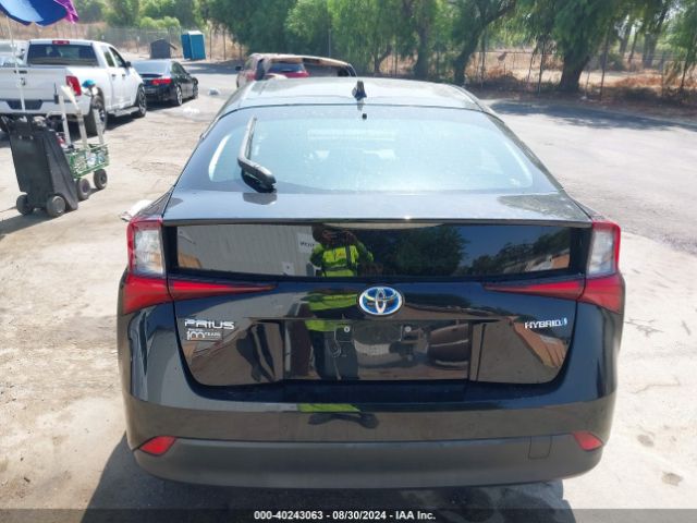 JTDKAMFUXM3138303 Toyota Prius Le