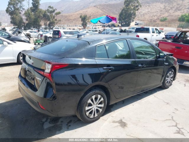 JTDKAMFUXM3138303 Toyota Prius Le
