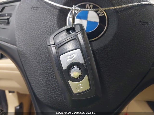 WBA3B1G57ENT01368 BMW 320i