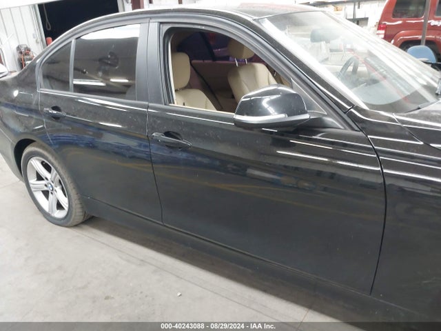 WBA3B1G57ENT01368 BMW 320i