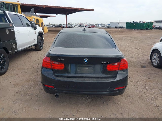 BMW 320i 2014 WBA3B1G57ENT01368 Image 16