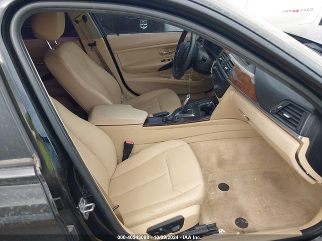 WBA3B1G57ENT01368 BMW 320i