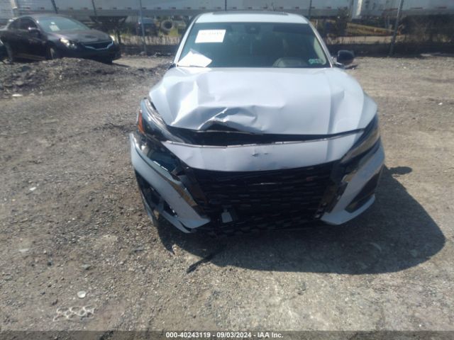 1N4BL4CV4RN318269 Nissan Altima Sr Fwd