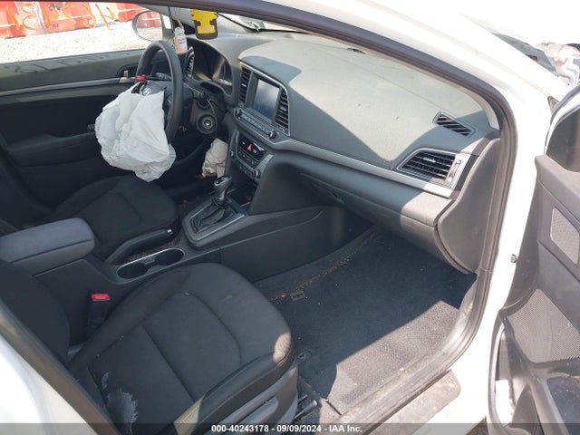 5NPD84LF7JH291277 Hyundai ELANTRA SEL