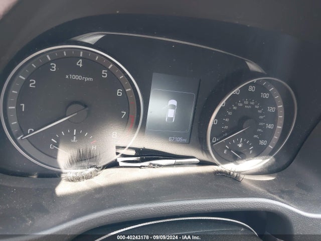 5NPD84LF7JH291277 Hyundai ELANTRA SEL