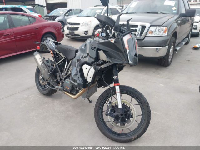 2022 KTM 1290 VBKV79405NM951020