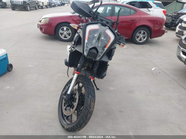 2022 KTM 1290 VBKV79405NM951020 Photo 4