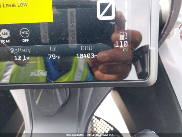 2022 KTM 1290 VBKV79405NM951020 Photo 6