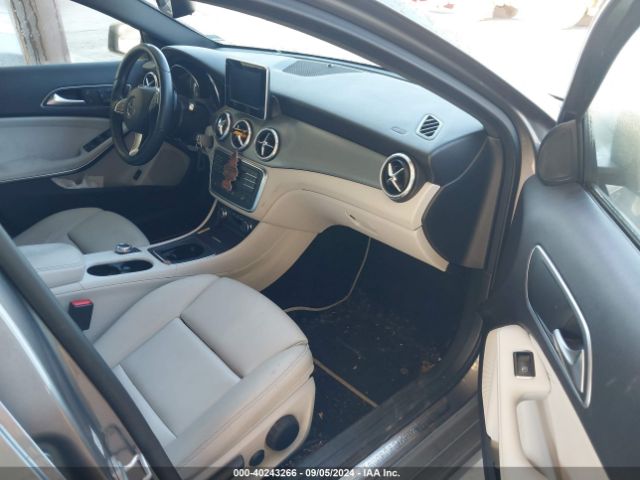 WDCTG4EBXGJ245204 Mercedes-Benz GLA 250