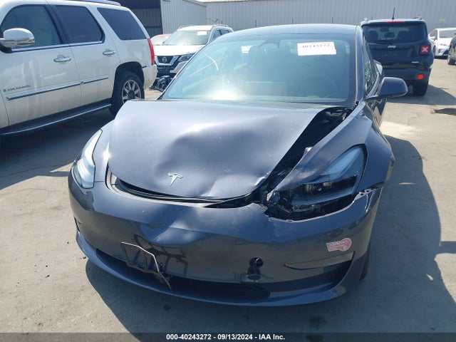 2023 TESLA MODEL 3 5YJ3E1EA0PF710811 Photo 5