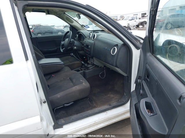 2008 MITSUBISHI RAIDER 1Z7HC22K08S572517 Photo 4