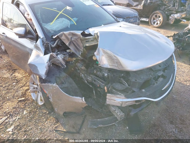 1C3CCCABXFN695450 Chrysler 200 Limited