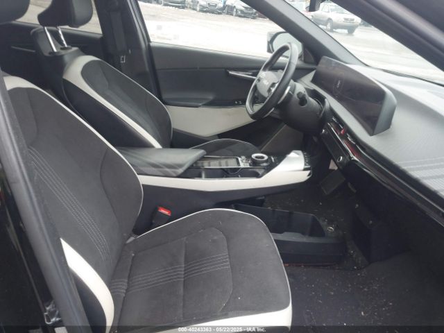 2022 KIA EV6 KNDC4DLC3N5041361 Photo 4