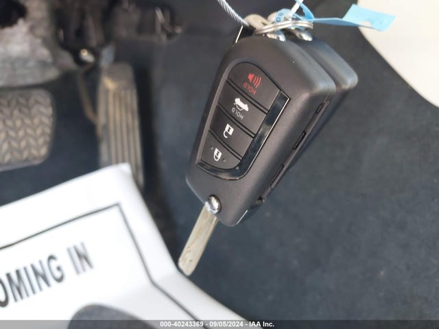 Toyota CAMRY LE 2022 4T1C11AK8NU708220 Image 11