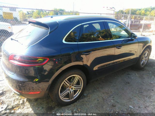 2017 PORSCHE MACAN WP1AB2A53HLB20436 Photo 3